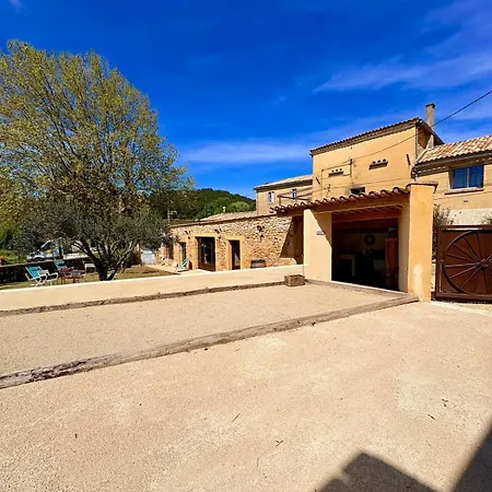 De Charme Avec Piscine Au Milieu Des Vignes Villa Tresques